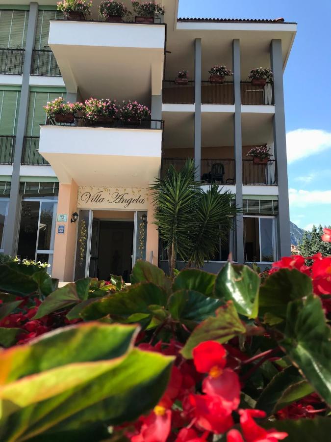 טוסקולנו מדרנו Albergo Villa Angela מראה חיצוני תמונה